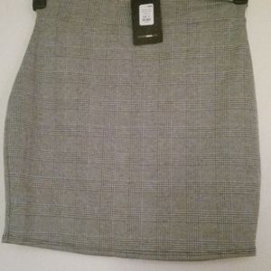 Fashion Nova plaid mini skirt